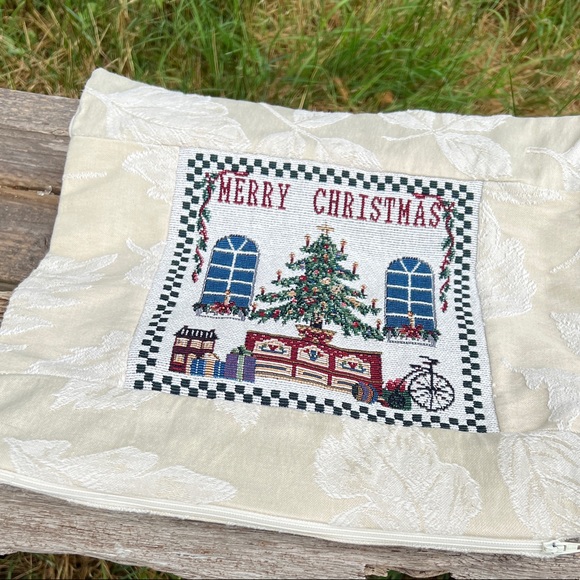 Vintage Completed Needlepoint Christmas Pillow Cover Upholstery Fabric 13” - Picture 3 of 13